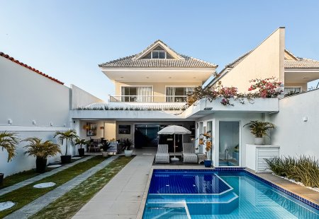 Casa com 360m² e 5 dormitórios no bairro Barra da Tijuca em Rio de Janeiro para Comprar - Rio Mar